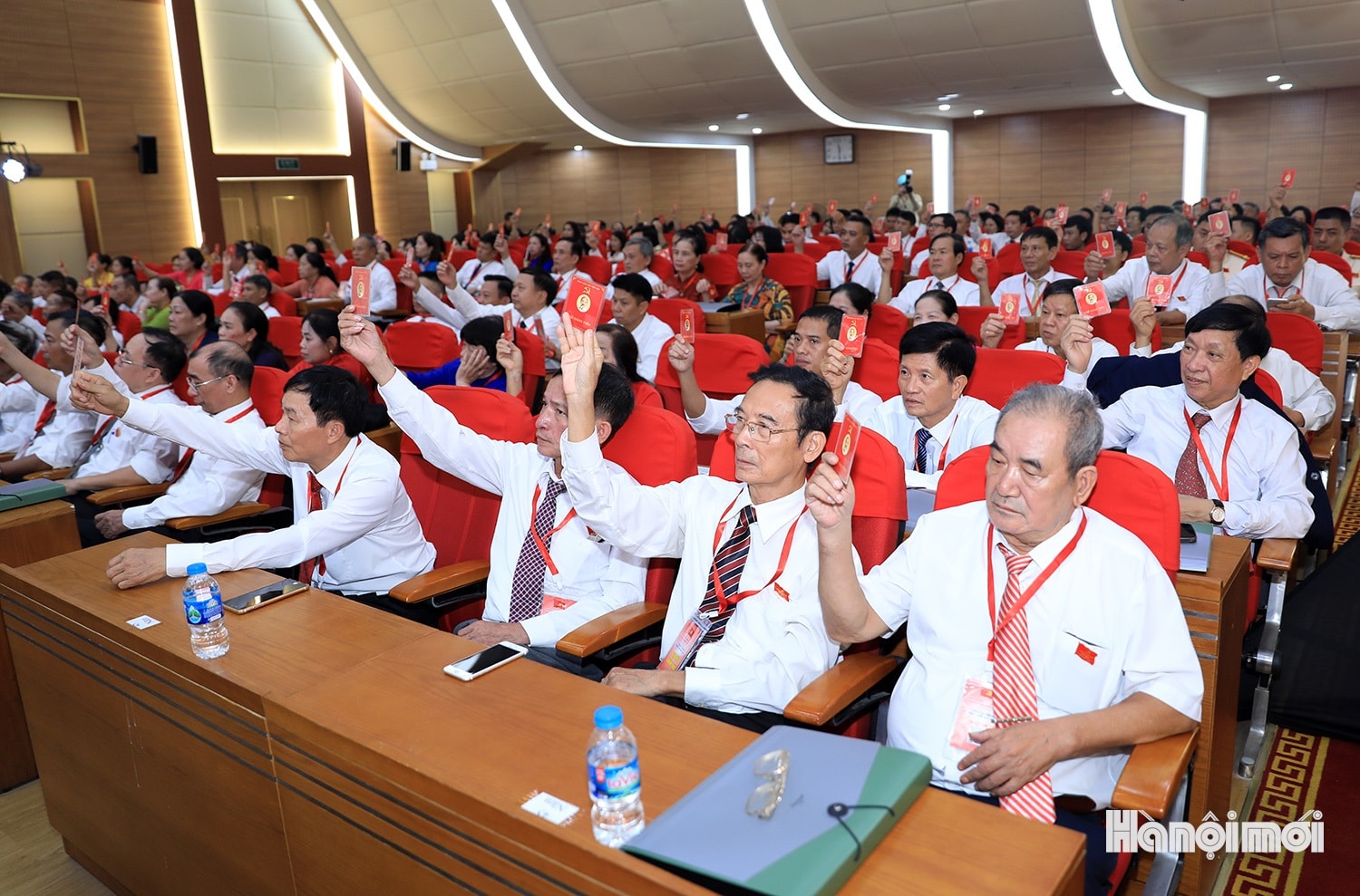 W_dai-hoi-dang-gia-lam-13.jpg