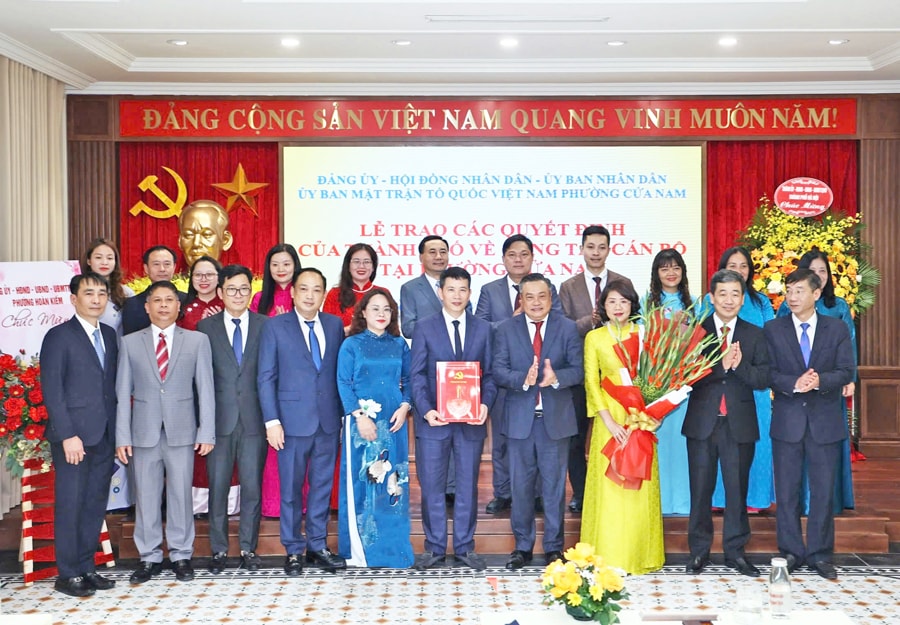 cua-nam.jpg
