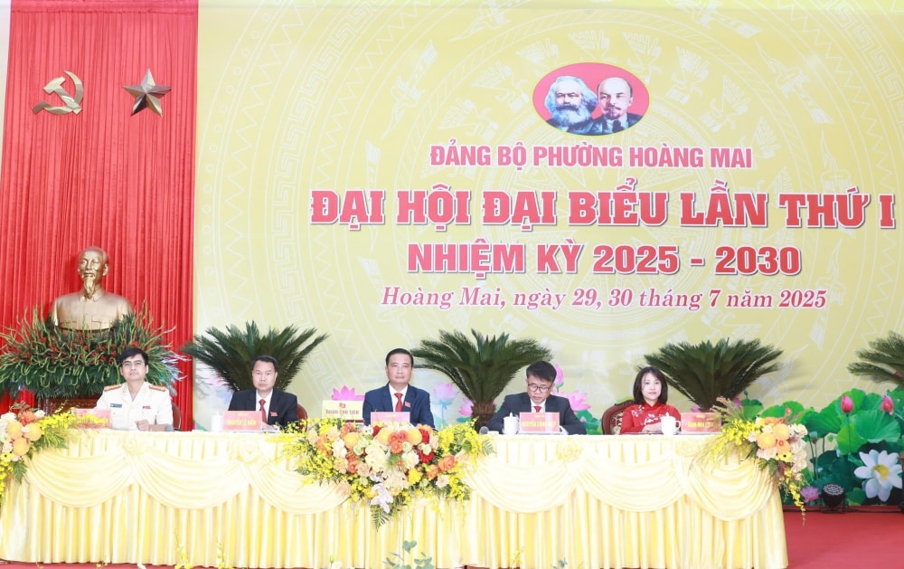 Đồng chí Nguyễn Xuân Linh được chỉ định giữ chức Bí thư Đảng ủy phường Hoàng Mai