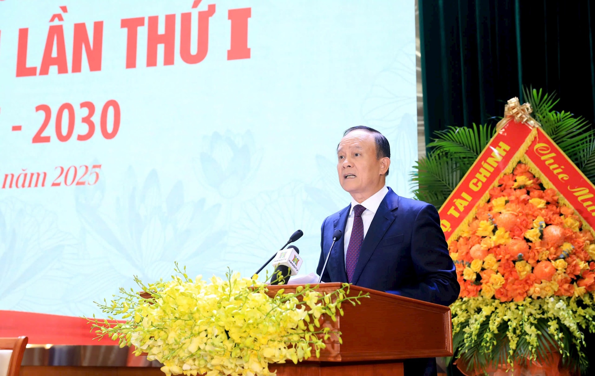 cn-a-tuan-pb-dep-.jpg