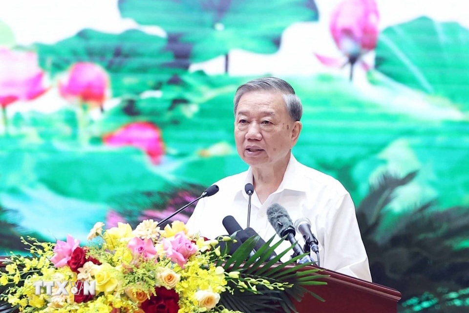 tong-bi-thu-to-lam-gap-mat4.jpg