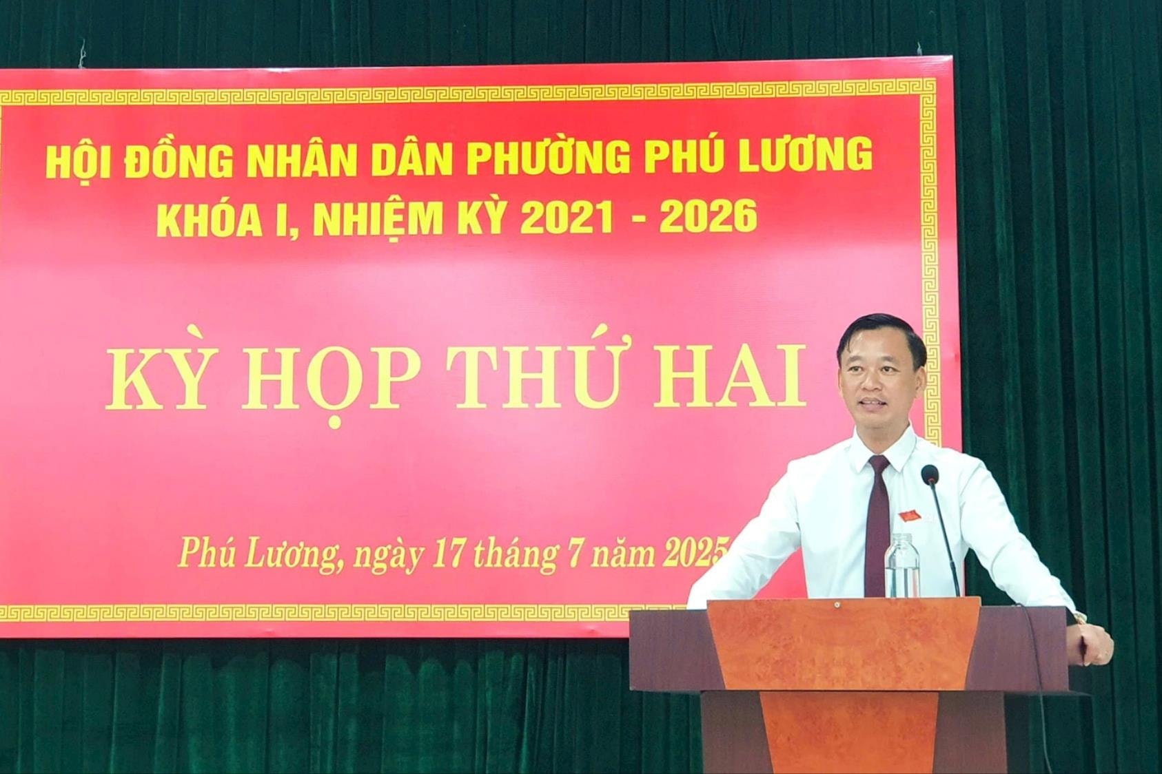 bi-thu-dang-uy-ct-hdnd-luong-manh-son.jpg