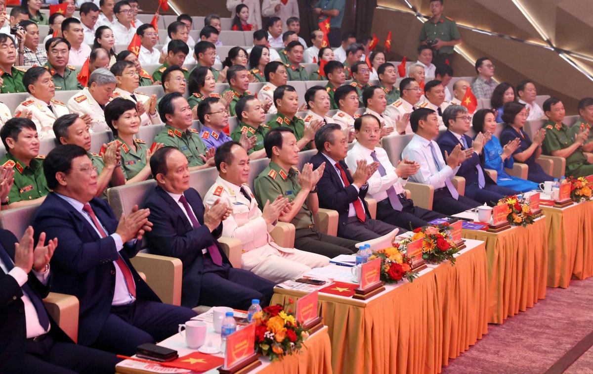 Công an Thủ đô phát huy truyền thống, vững vàng bước tiến vào kỷ nguyên mới