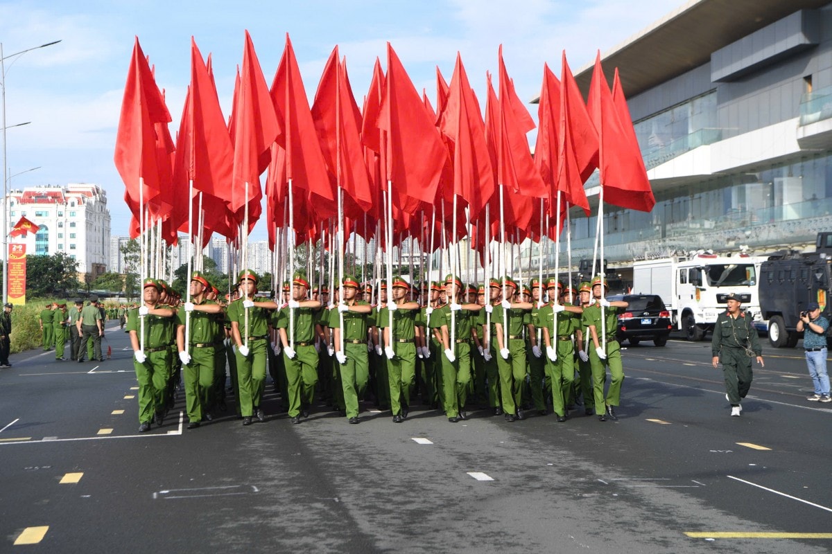 Công an Hà Nội hợp luyện
