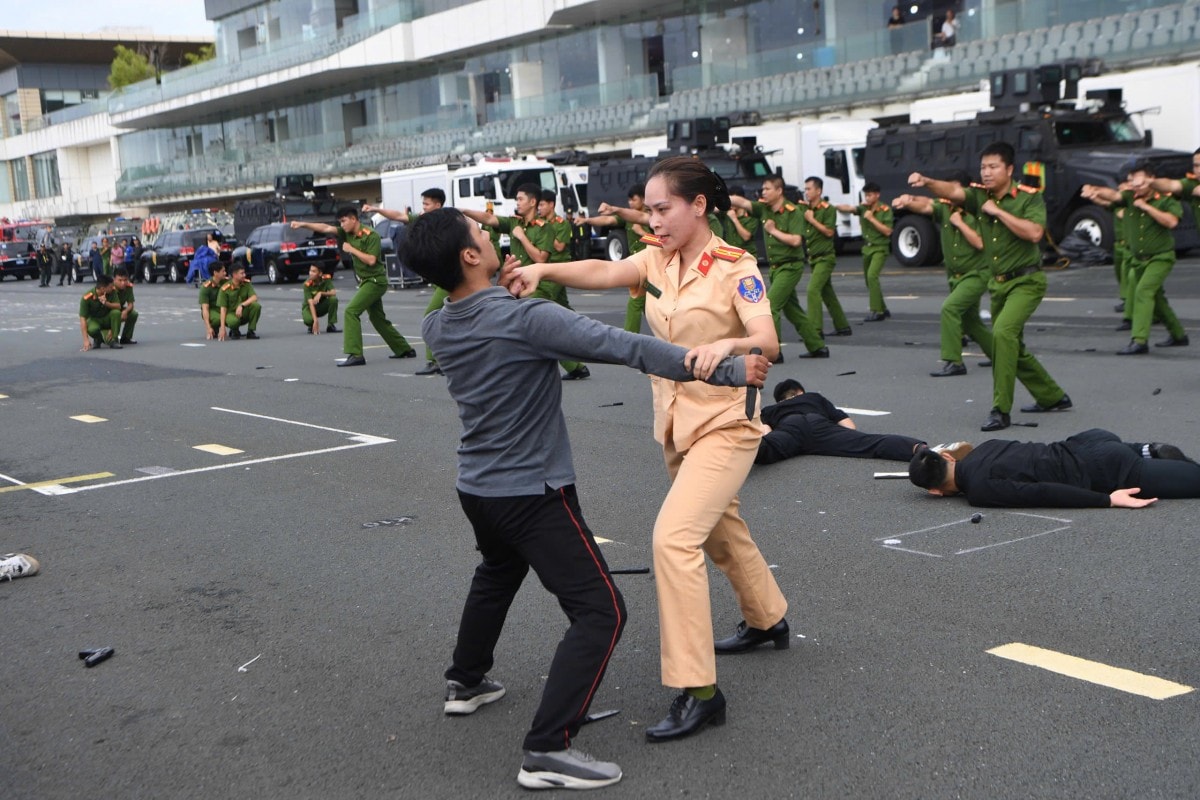 Công an Hà Nội hợp luyện