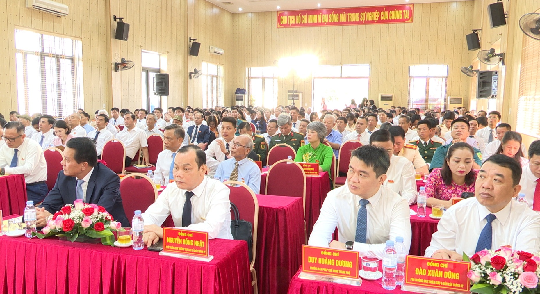 Quang cảnh đại hội. Ảnh: Ánh Dường