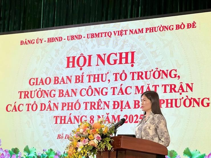 Giao ban các Chi, Đảng bộ cơ sở tháng 8 năm 2025.