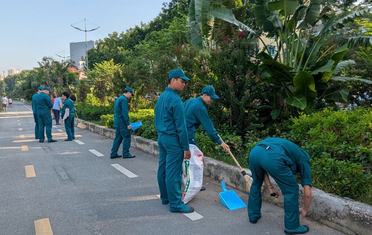Sáng nay (2/8): Hà Nội đồng loạt ra quân tổng vệ sinh môi trường tại 126 xã, phường