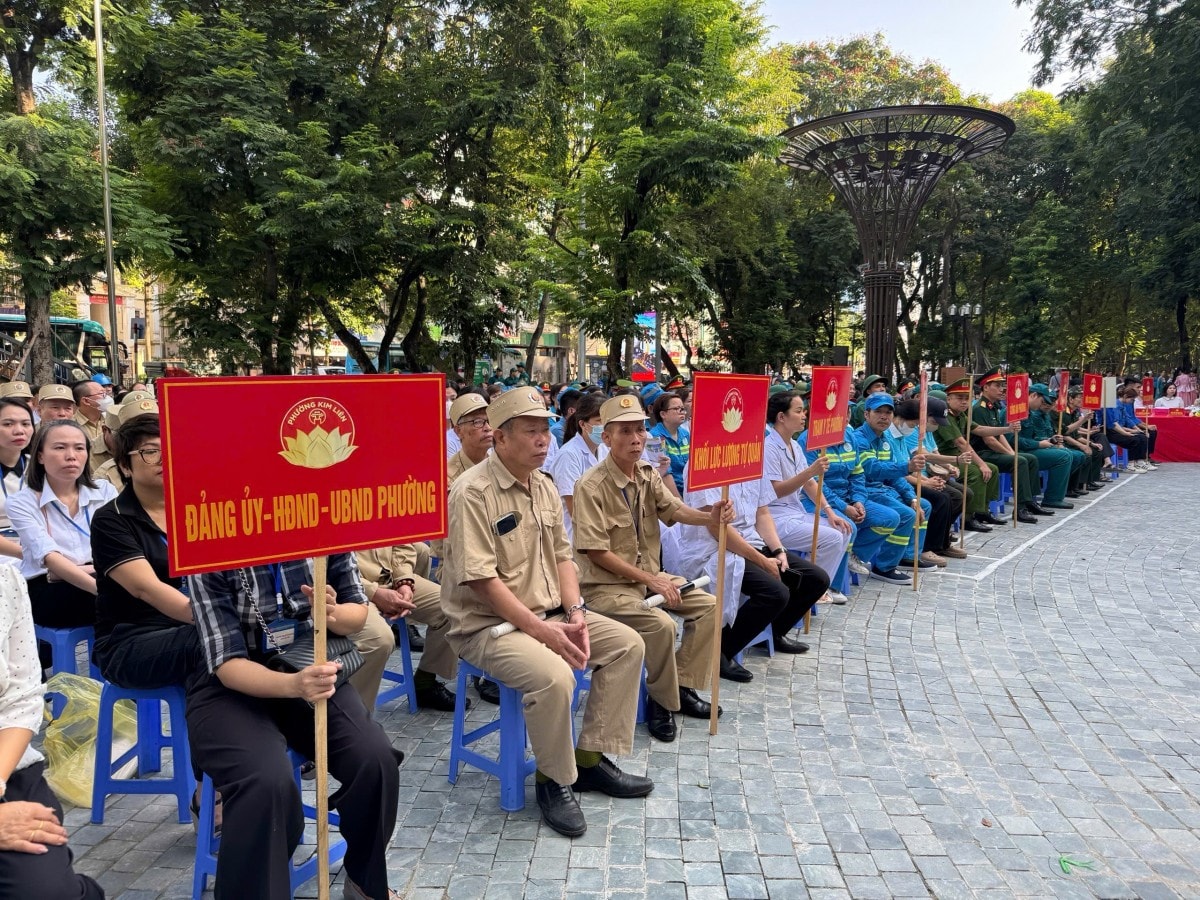 Sáng nay (2/8): Hà Nội đồng loạt ra quân tổng vệ sinh môi trường tại 126 xã, phường