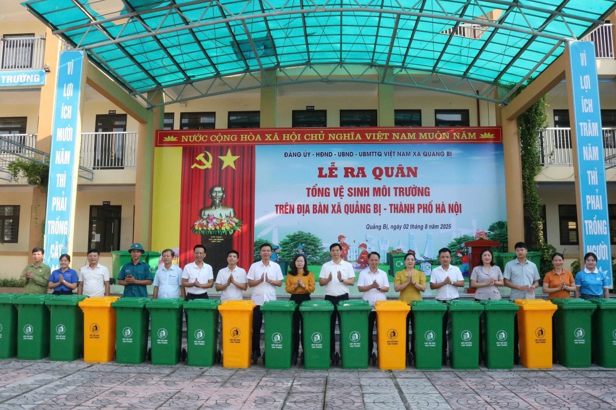 Sáng nay (2/8): Hà Nội đồng loạt ra quân tổng vệ sinh môi trường tại 126 xã, phường