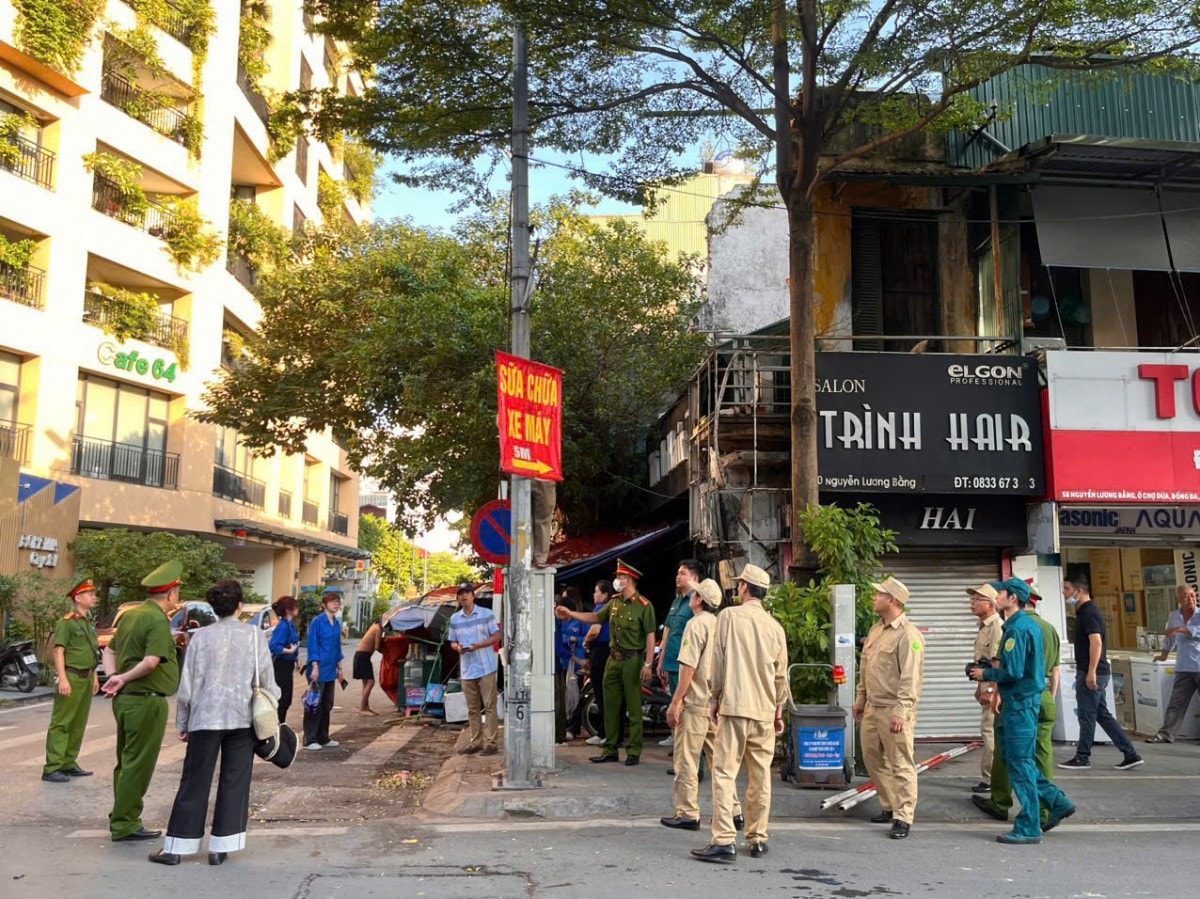 Sáng nay (2/8): Hà Nội đồng loạt ra quân tổng vệ sinh môi trường tại 126 xã, phường
