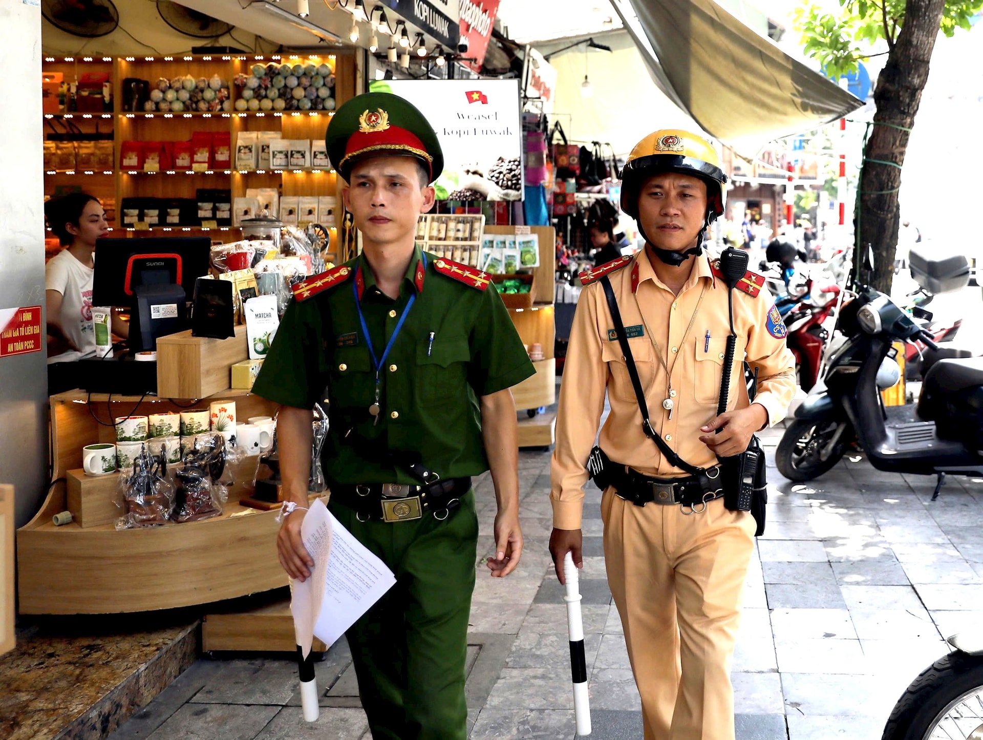 hoan-kiem4.jpg