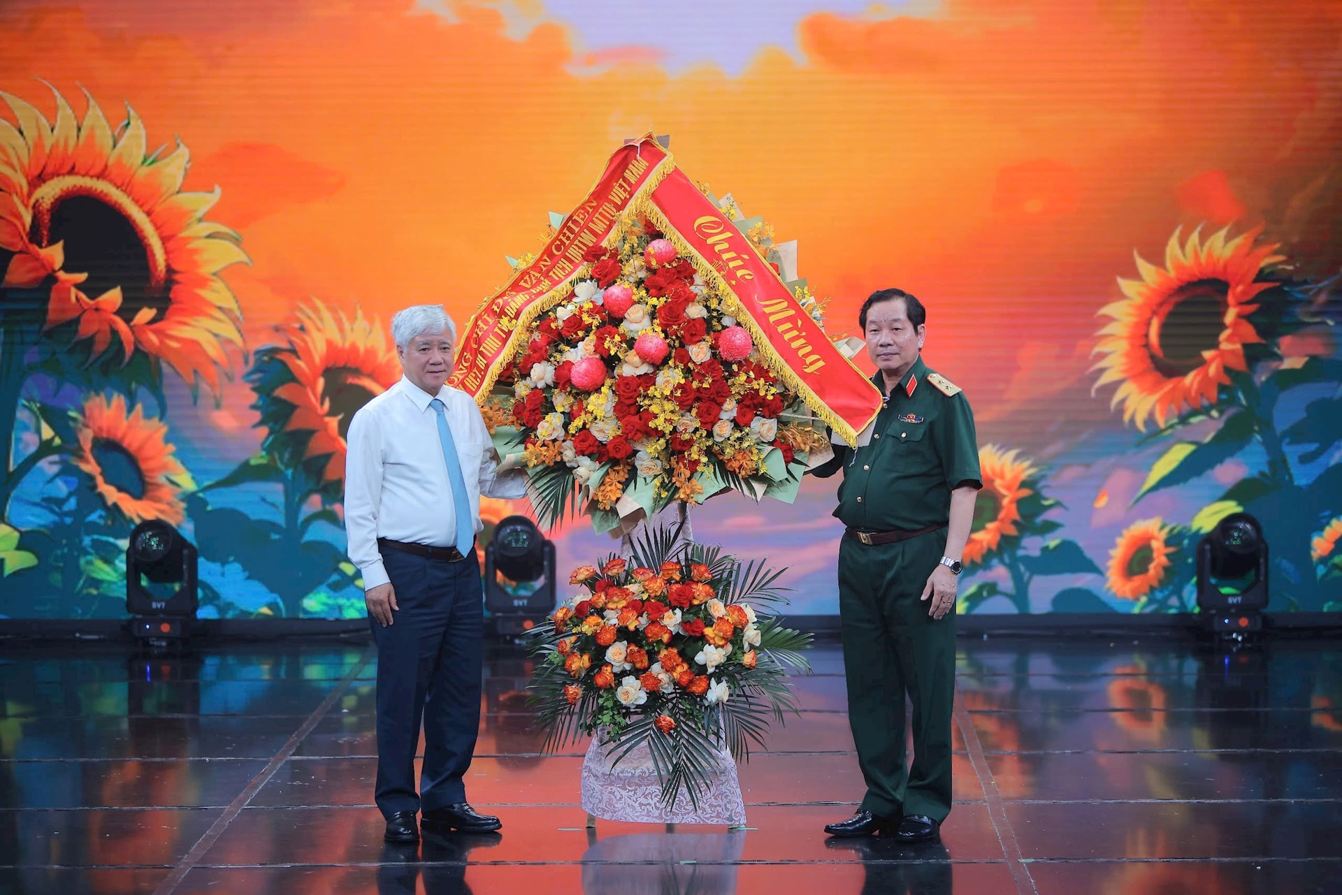 1-trao-lang-hoa.jpg