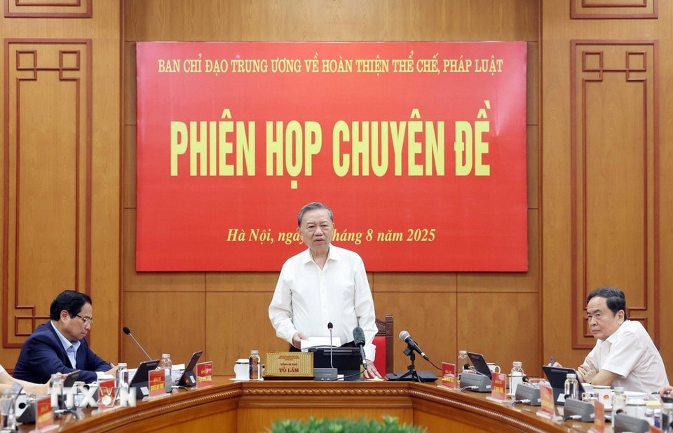 tong-bi-thu-to-lam-chu-tri2.jpg