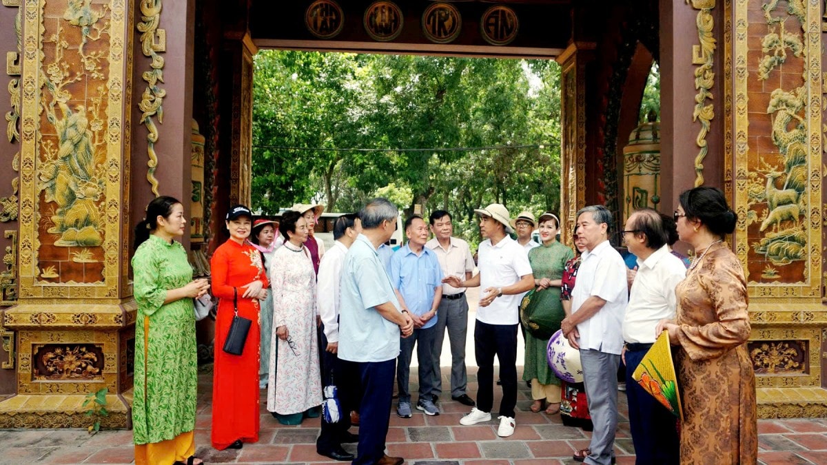 Nâng cao vai trò của Mặt trận trong thúc đẩy phát triển văn hóa làng nghề