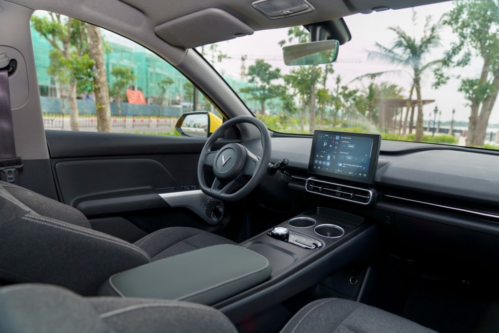 Không gian nội thất tinh tế, hiện đại của VinFast Limo Green Không gian nội thất tinh tế, hiện đại của VinFast Limo Green