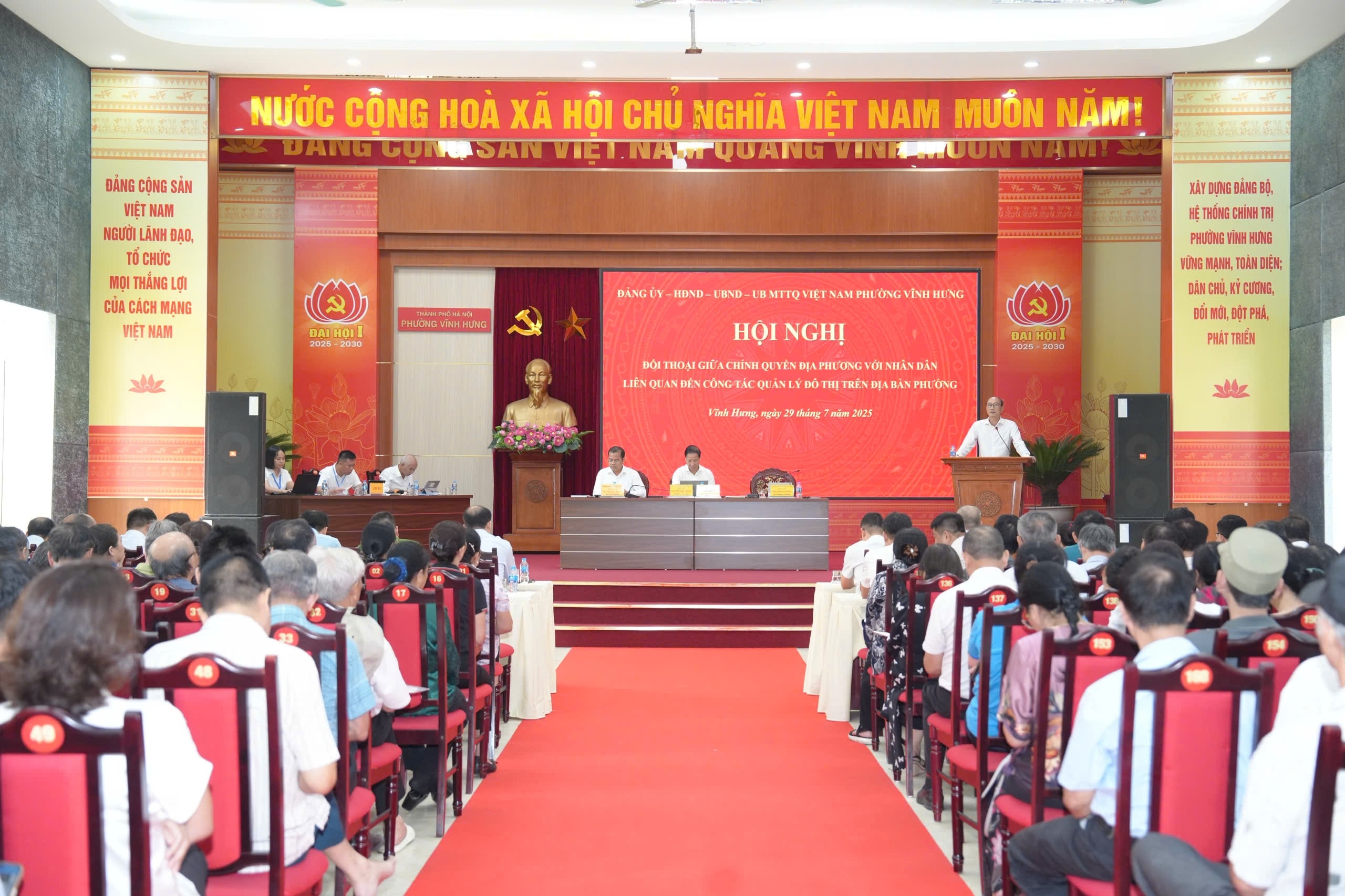 Phường Vĩnh Hưng chuyển mình: Tận tâm phục vụ, quyết liệt hành động