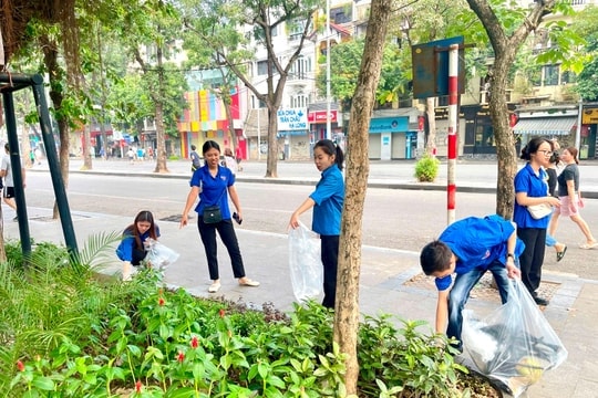 [Podcast] Hà Nội ra quân giữ gìn vệ sinh môi trường, chào mừng các sự kiện trọng đại
