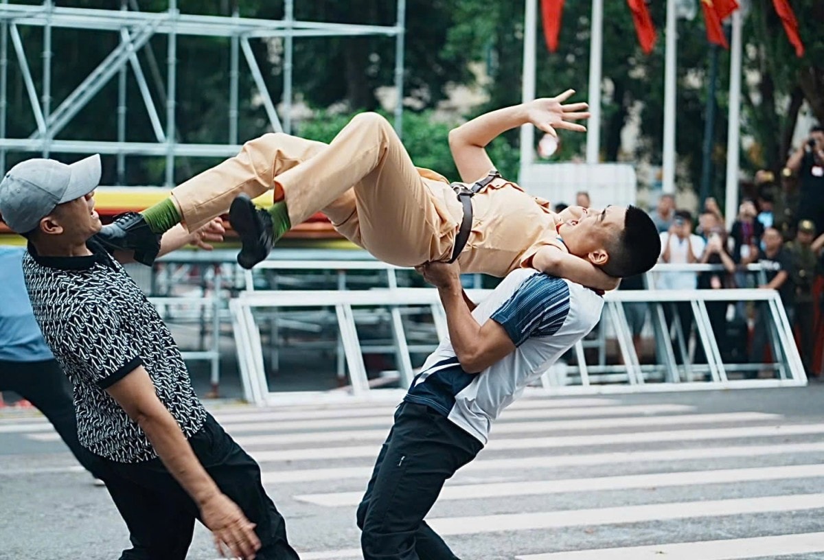 Công an Hà Nội tổng duyệt sự kiện trọng đại, khẳng định sức mạnh chính quy, tinh nhuệ