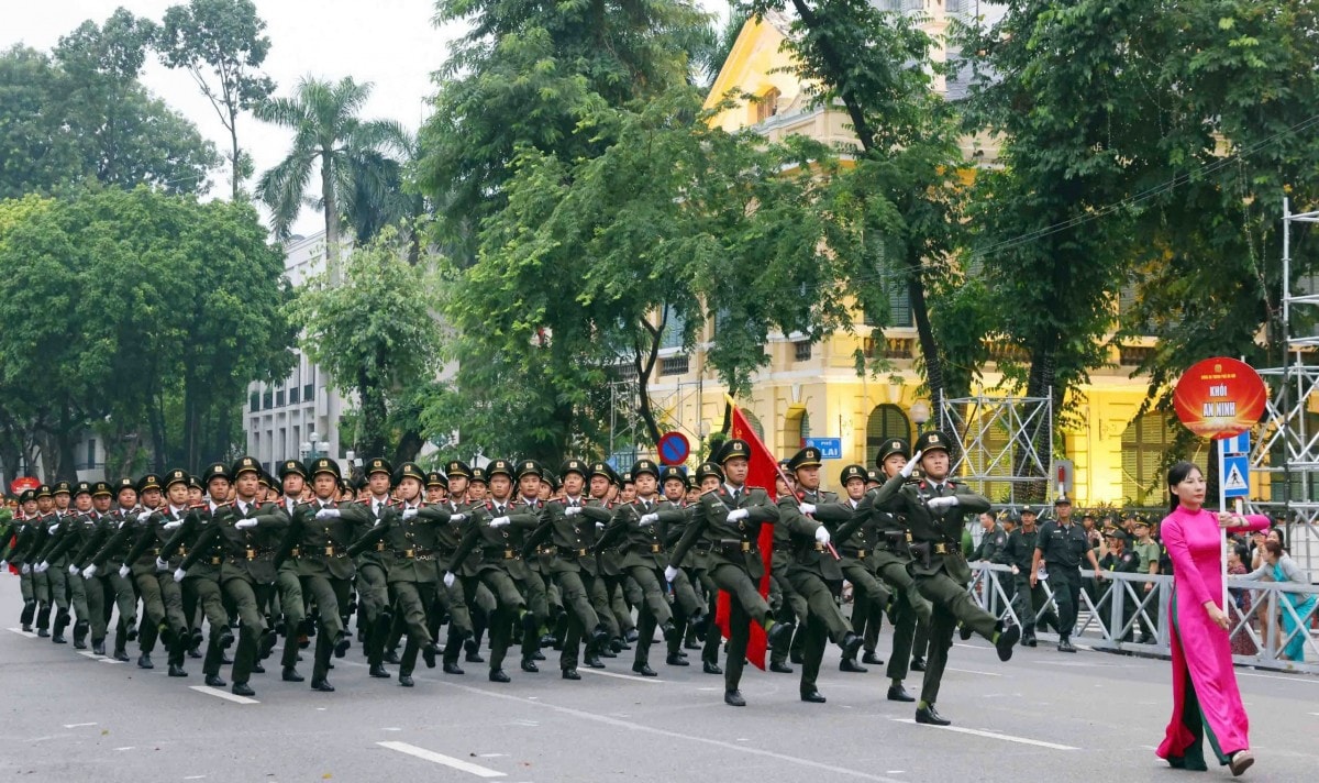 Công an Hà Nội tổng duyệt sự kiện trọng đại, khẳng định sức mạnh chính quy, tinh nhuệ