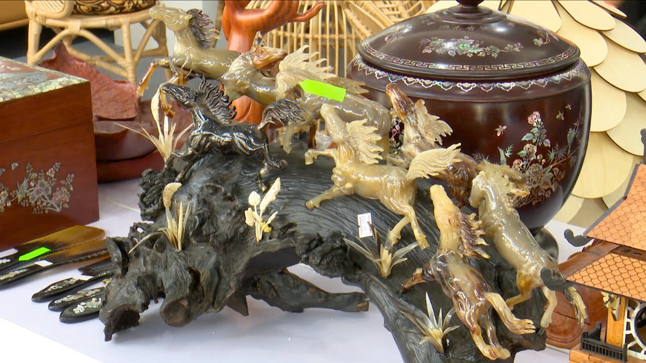 Sản phẩm tại các làng nghề nổi tiếng của xã Thường Tín.