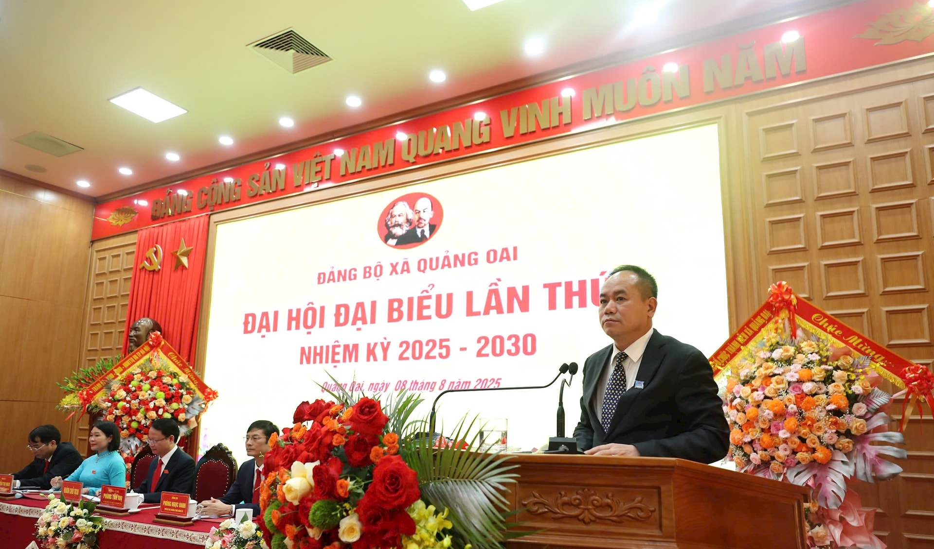 xa-quang-oai1.jpg