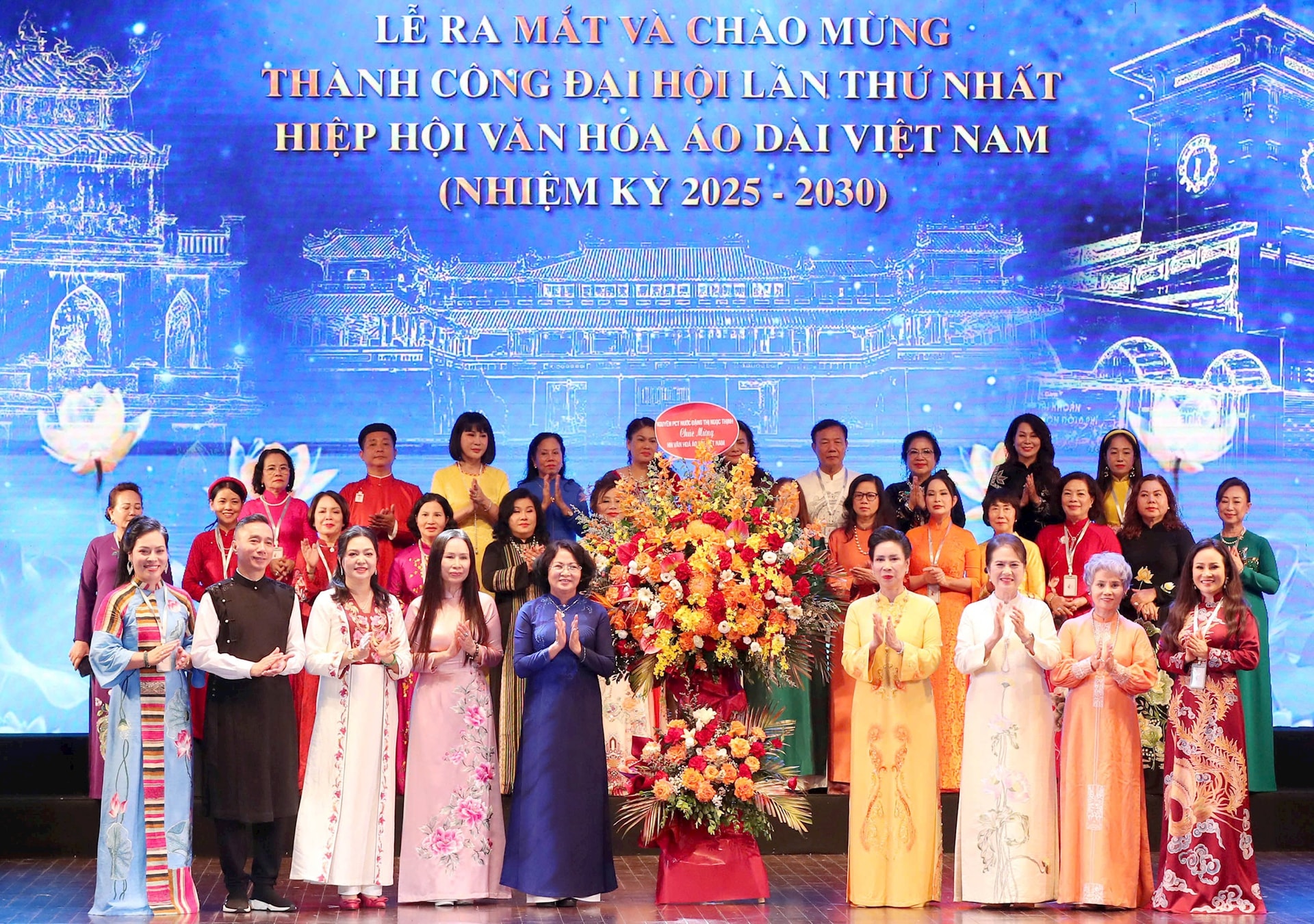 ao-dai-2.jpg