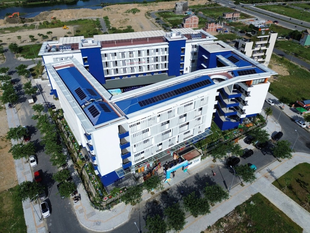 Cơ sở mới của Trường Hy Vọng rộng hơn 6.500m2, gồm hai khối nhà 5 tầng