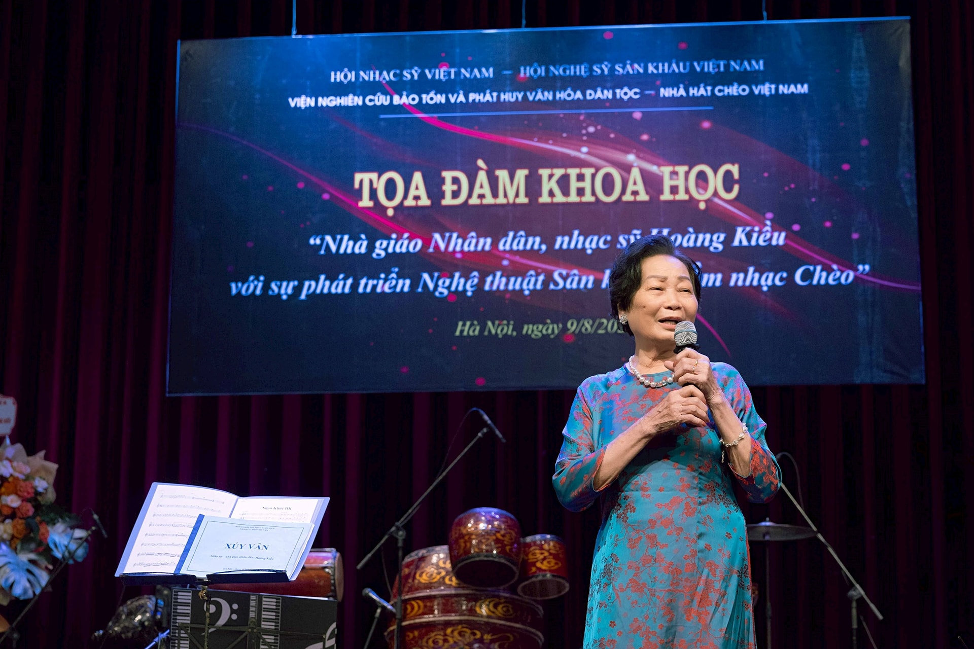 hoang-kieu-6.jpg