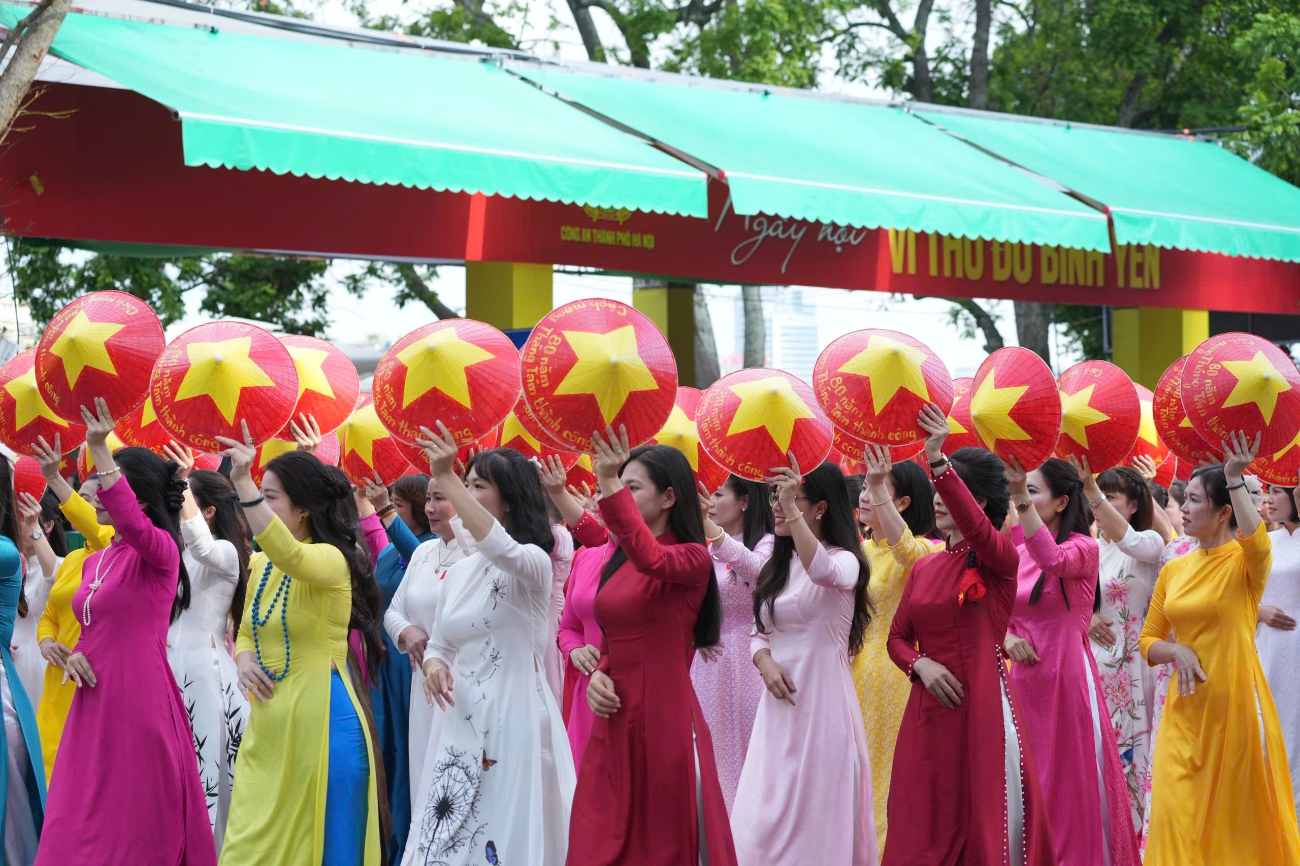 Phát huy tinh thần trách nhiệm cao nhất, vì Thủ đô bình yên