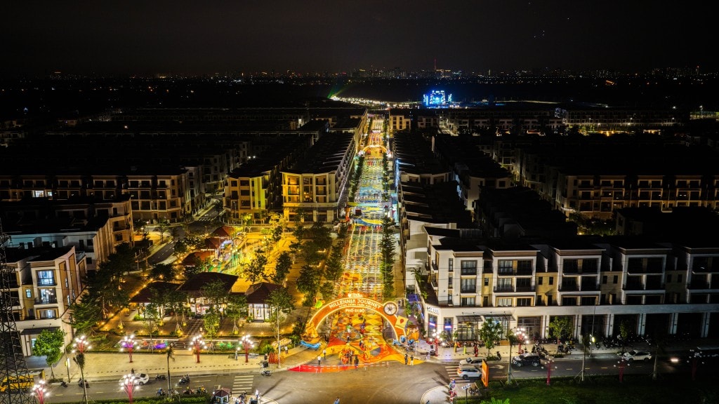 Khai trương tuyến phố đi bộ tại đại đô thị T&T City Millennia (xã Cần Giuộc, tỉnh Tây Ninh)