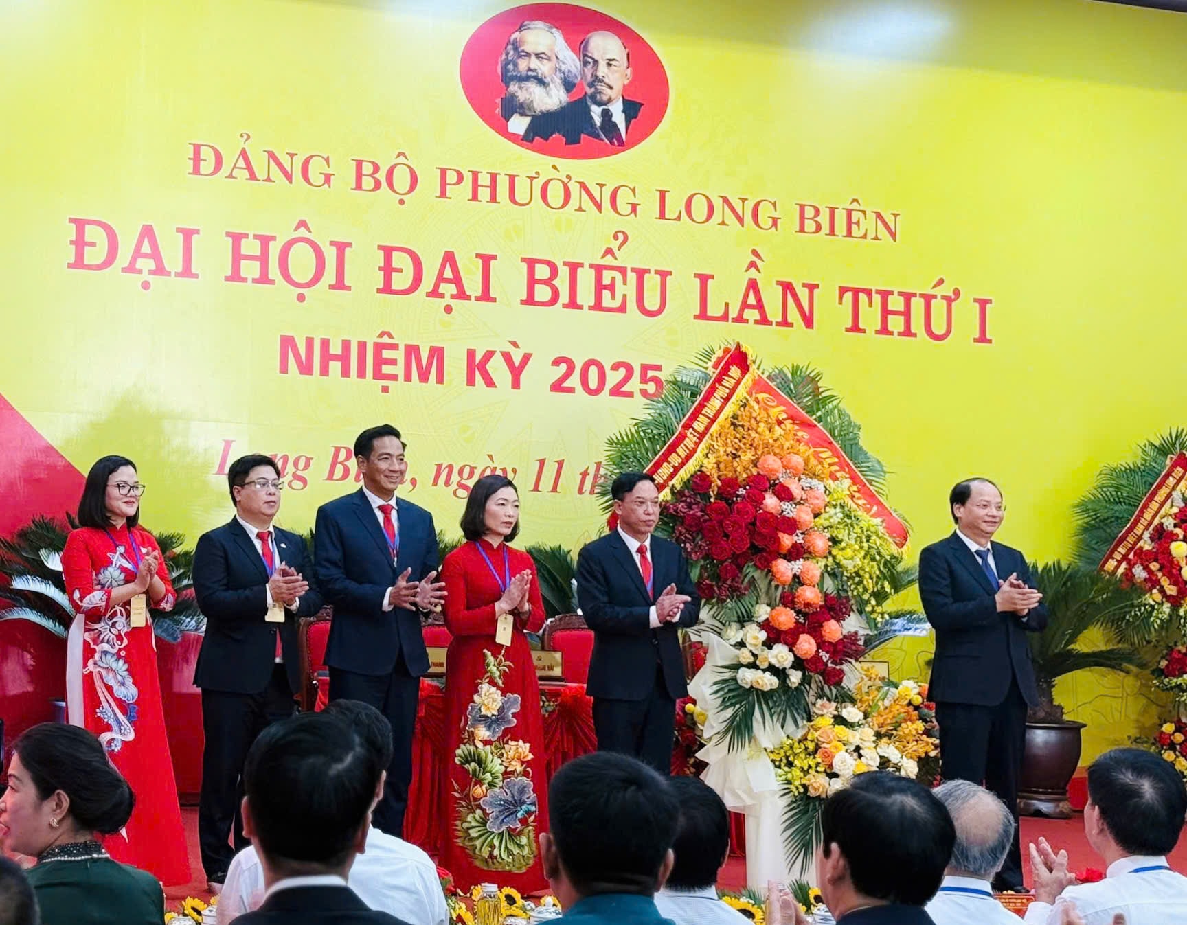 chuc-mung-dh.jpg