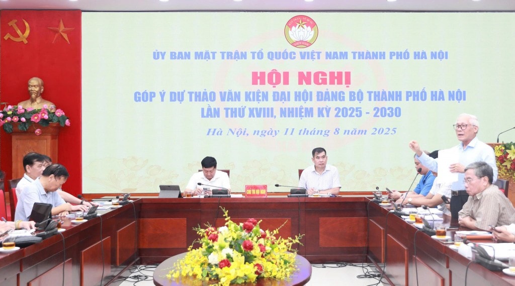 Xây dựng thương hiệu cán bộ Thủ đô, tạo bứt phá cho Hà Nội Xây dựng thương hiệu cán bộ Thủ đô, tạo bứt phá cho Hà Nội