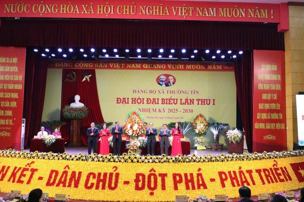 Phó Bí thư Thành ủy, Chủ tịch HĐND thành phố Nguyễn Ngọc Tuấn nhấn mạnh Phó Bí thư Thành ủy, Chủ tịch HĐND thành phố Nguyễn Ngọc Tuấn nhấn mạnh