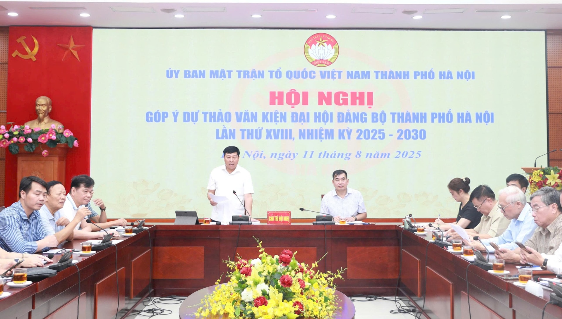 hoi-nghi-1.jpg