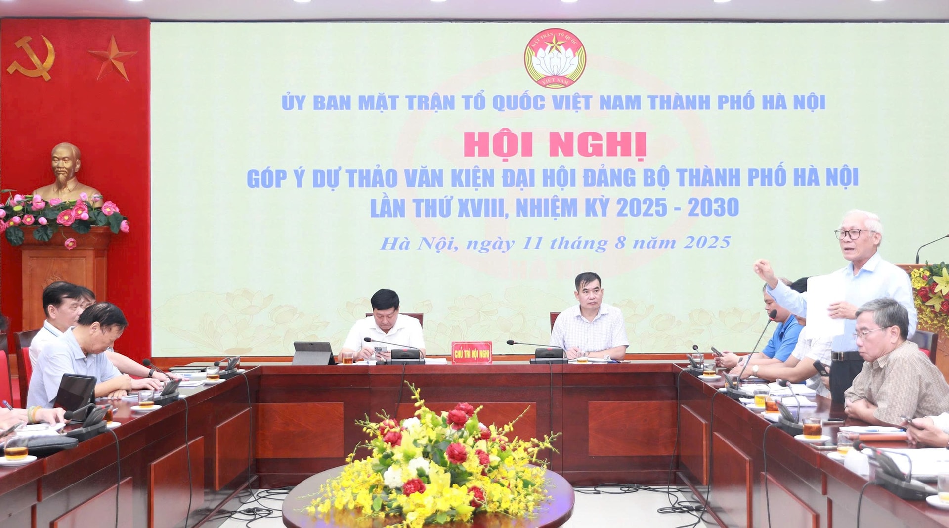 phat-bieu.jpg