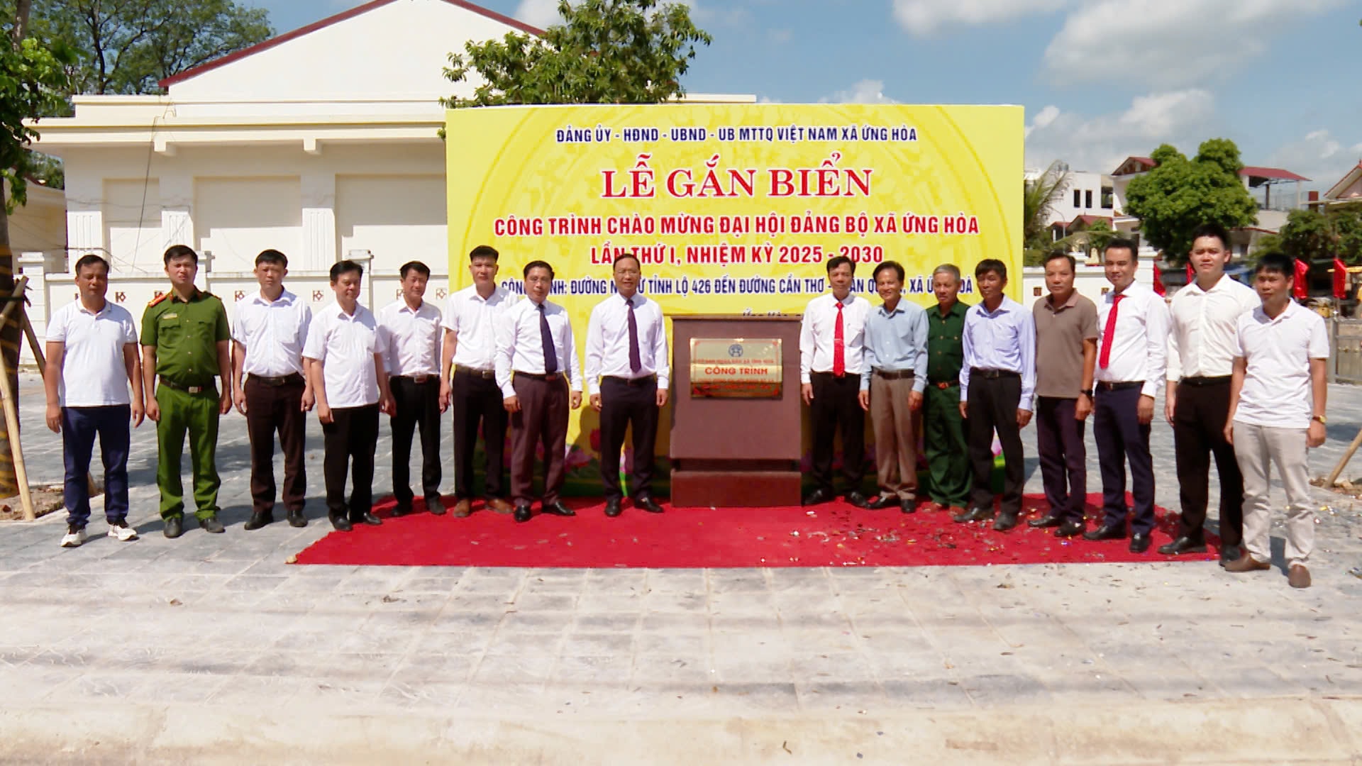 gan-bien-xa-ung-hoa.jpg