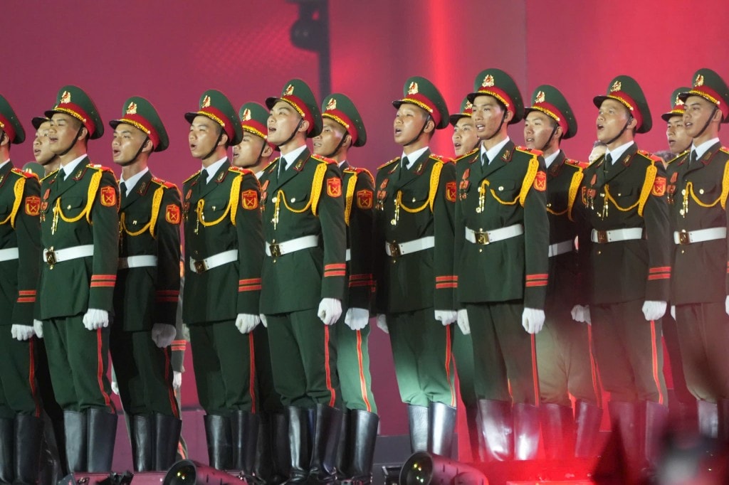 Những hình ảnh xúc động khiến khán giả nhớ mãi không quên Những hình ảnh xúc động khiến khán giả nhớ mãi không quên