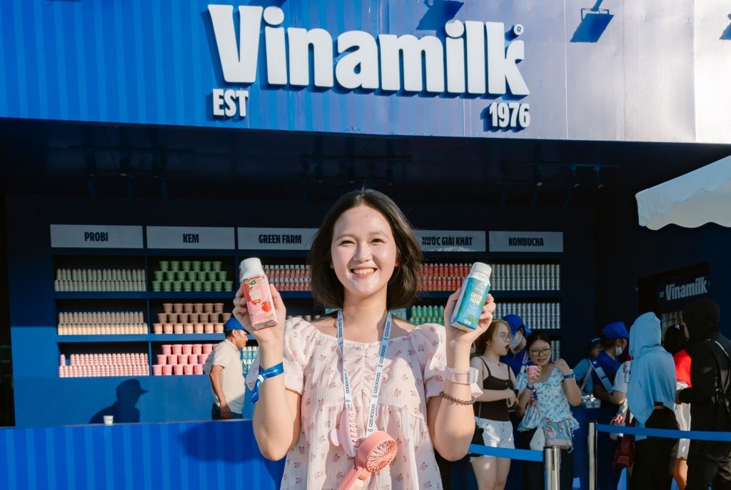 Nhìn lại những khoảnh khắc “cực cháy” của Vinamilk tại V-Concert và V-Fest cuối tuần qua Nhìn lại những khoảnh khắc “cực cháy” của Vinamilk tại V-Concert và V-Fest cuối tuần qua