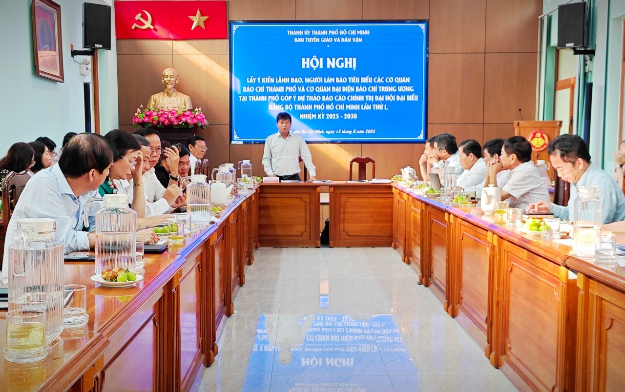 quang-canh-hoi-nghi-13-8.jpg