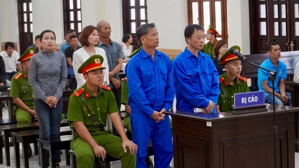 Các bị cáo tại phiên tòa 