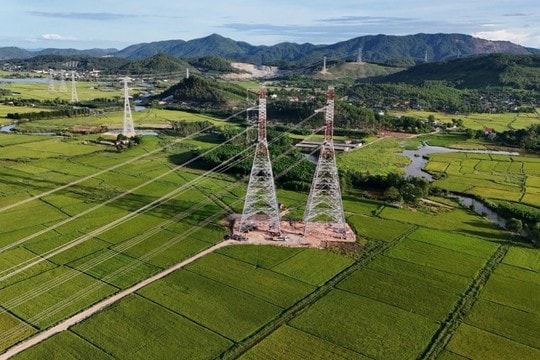 Đường dây 500kV Lào Cai - Vĩnh Yên và mệnh lệnh “về đích” ngày 19/8