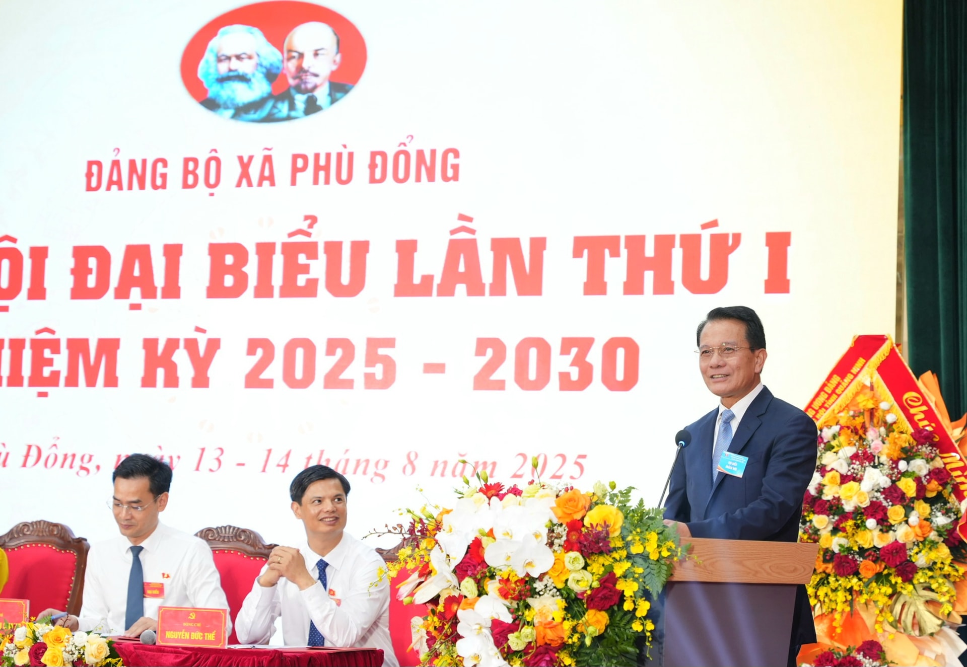phu-dong-a-q.jpg
