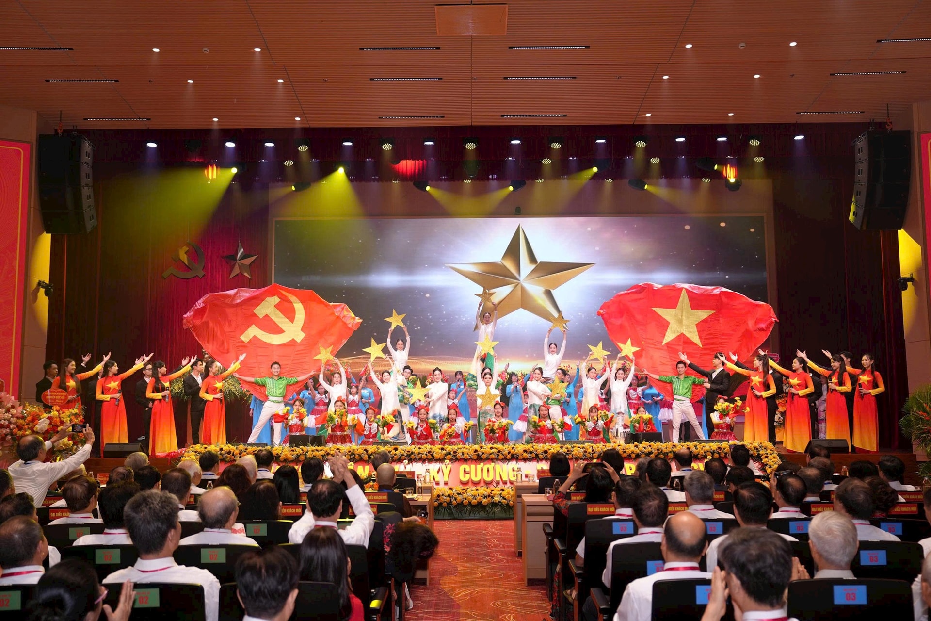 ngoc-ha1.jpg