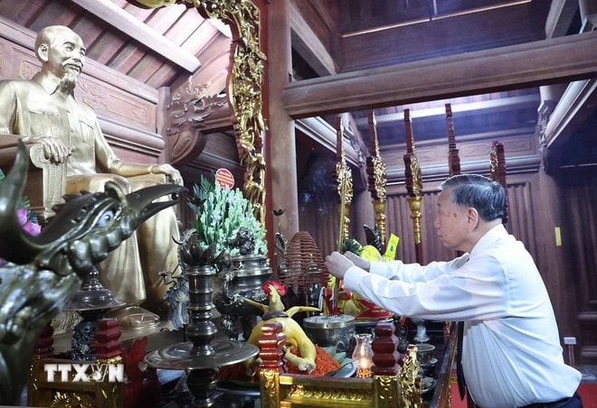 Tổng Bí thư Tô Lâm dự lễ khánh thành Tượng đài Bác Hồ ở Tân Trào Tổng Bí thư Tô Lâm dự lễ khánh thành Tượng đài Bác Hồ ở Tân Trào