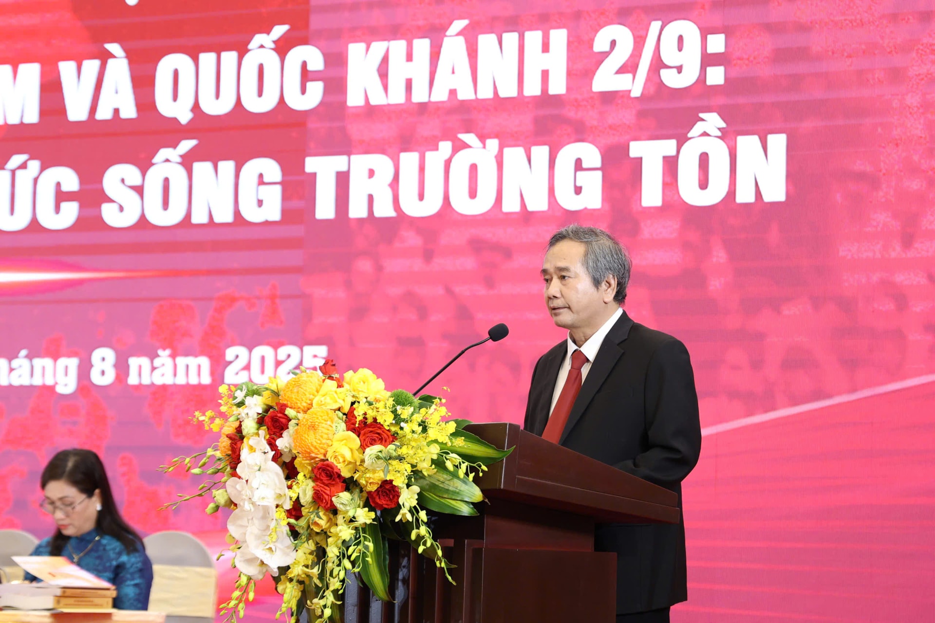 hong-tung-.jpg
