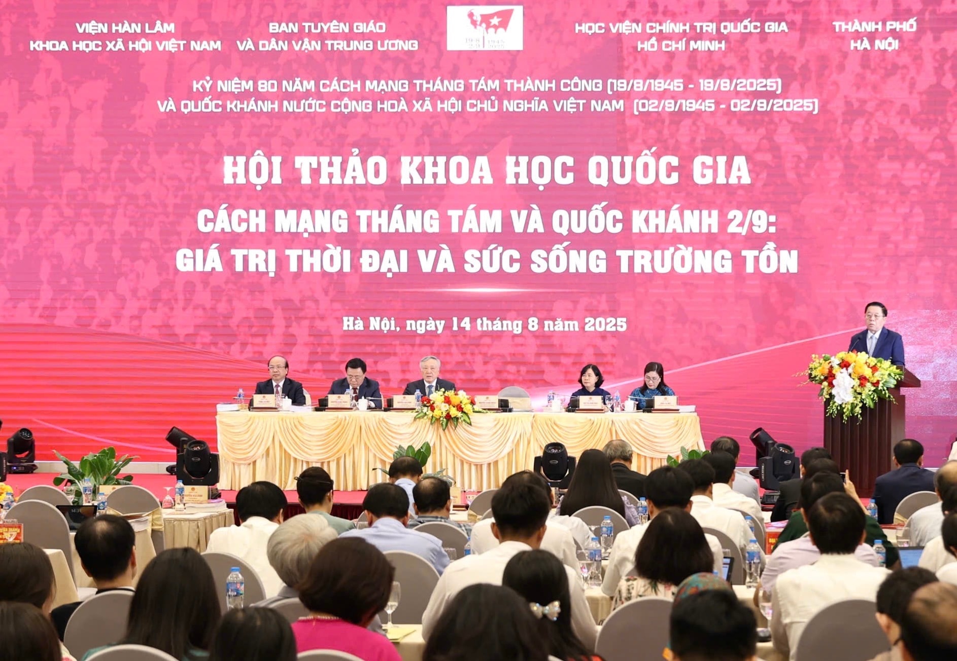 ht-a-nghia-qc-.jpg