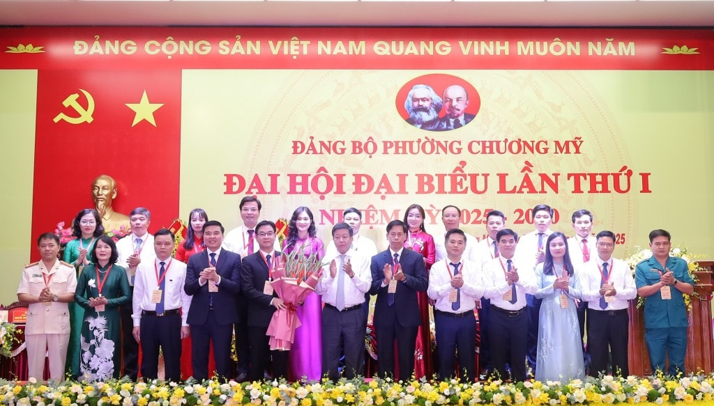 Ra mắt Ban Chấp hành Đảng bộ, Ban Thường vụ; Bí thư, Phó Bí thư; Ủy ban Kiểm tra Đảng ủy phường nhiệm kỳ 2025 – 2030