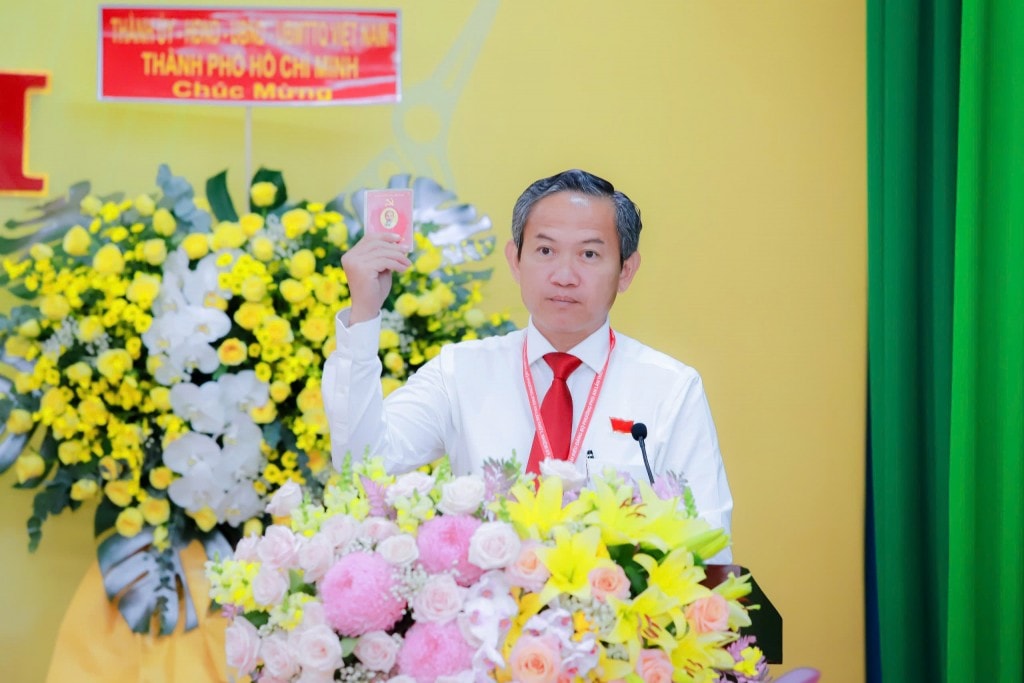 Ông Nguyễn Hoàng Thông được chỉ định làm Bí thư Đảng ủy phường Phú An Ông Nguyễn Hoàng Thông được chỉ định làm Bí thư Đảng ủy phường Phú An
