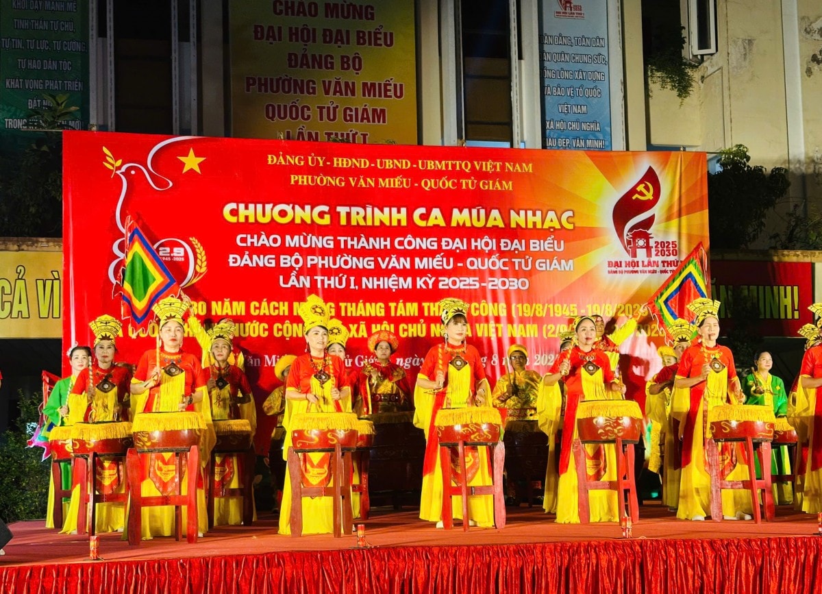 Đặc sắc chương trình văn nghệ chào mừng thành công Đại hội Đảng bộ phường Văn Miếu - Quốc Tử Giám lần thứ Nhất